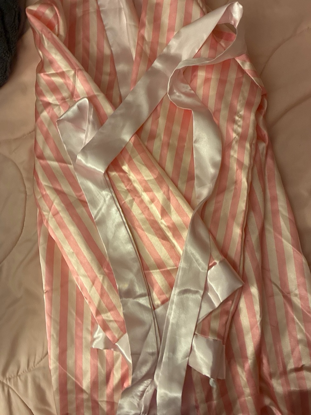 Pink & White Striped Robe - Picture 3 of 3